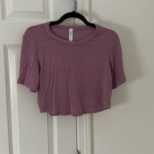 Lululemon Cropped Ribbed Tshirt